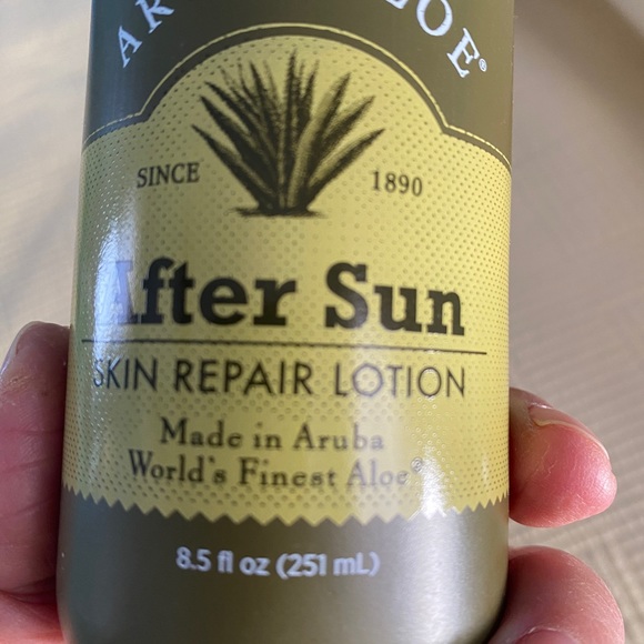 Aruba Aloe Skincare Aruba Aloe After Sun Skin Repair Lotion Poshmark